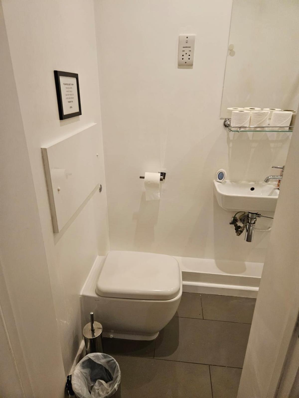 Classic Studio For 4 In Piccadilly Soho Central London Vr3 Экстерьер фото